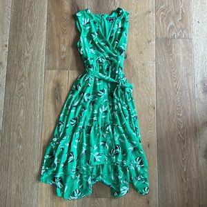 Jessica Howard green floral dress, size 10P, polyester